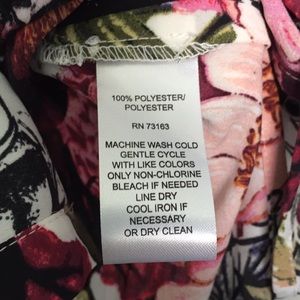 Spense Tops - Spense sleeveless button up duster Spense Tops - Spense sleeveless button up duster